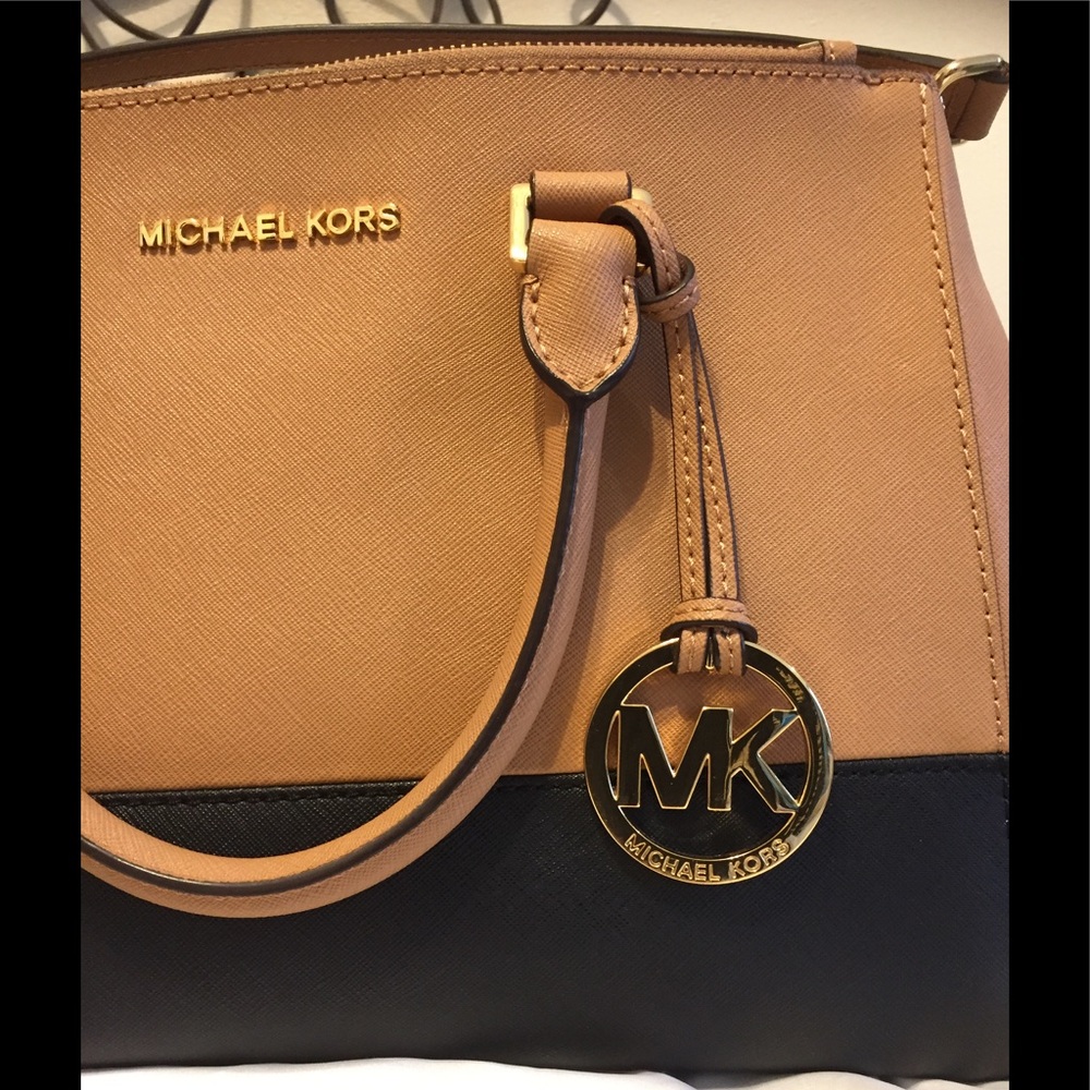Stunning Rare Auth Michael Kors Color-Block Sutton - Picture 6 of 8